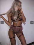bodrum escort masaj yaparak birlikte olan kadin 113x150 - Bodrum Escort Masaj Yaparak Birlikte Olan Kadın
