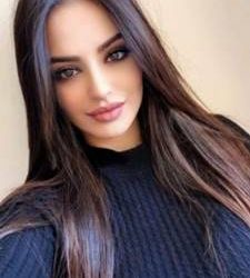 kalbini calan seksi sarisin ada 1 225x250 - Kalbini Çalan Seksi Sarışın Ada